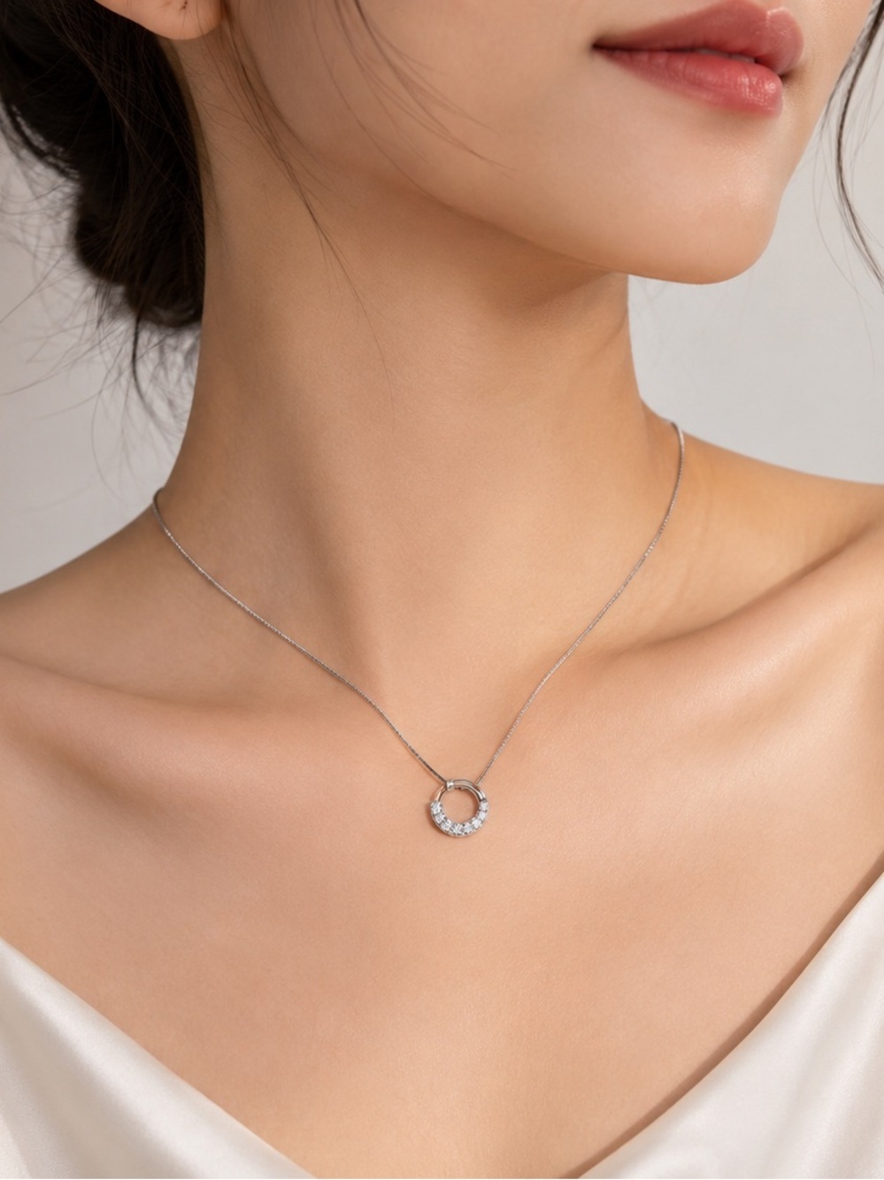925 Sterling Silver CZ Circle Pendant Necklace Minimalist Dainty Sparkle